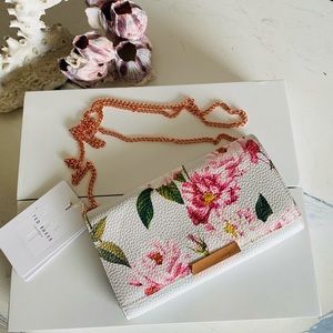 Ted Baker London Wallet/Crossbody bag